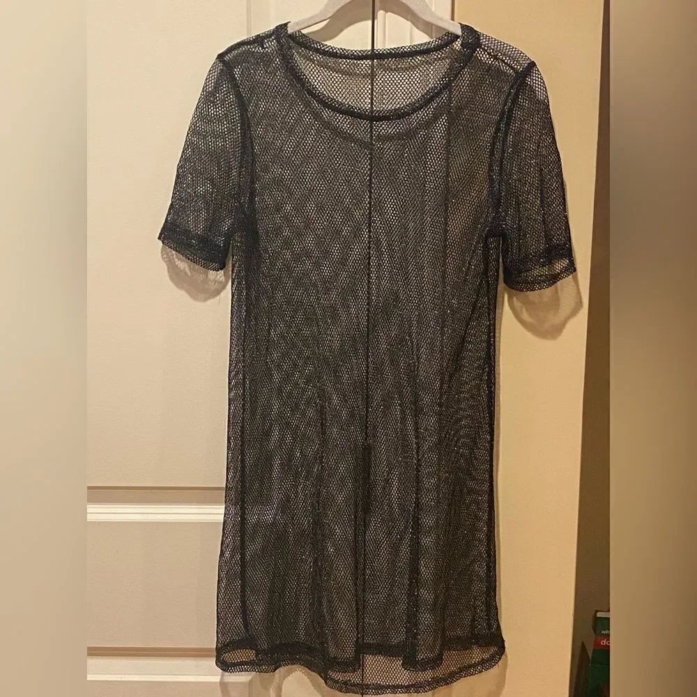 Mesh cover up